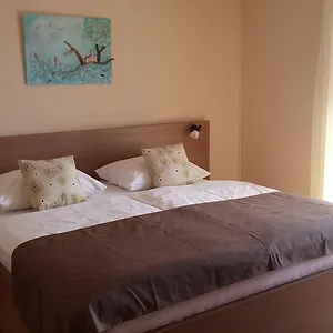 https://rooms-vukusic.primorje-gorskikotar.com